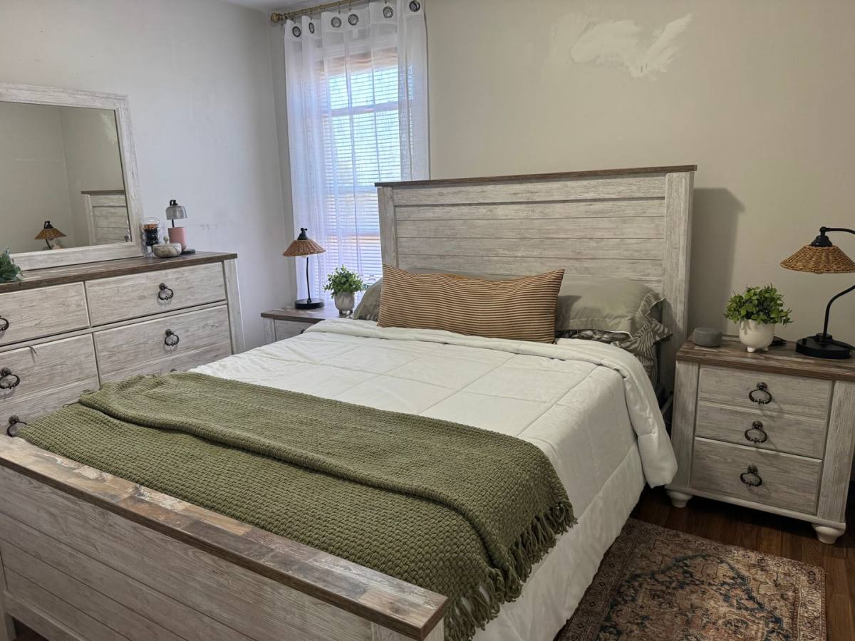 Apartment for rent at 113 Cole St, Pawtucket, RI 02860