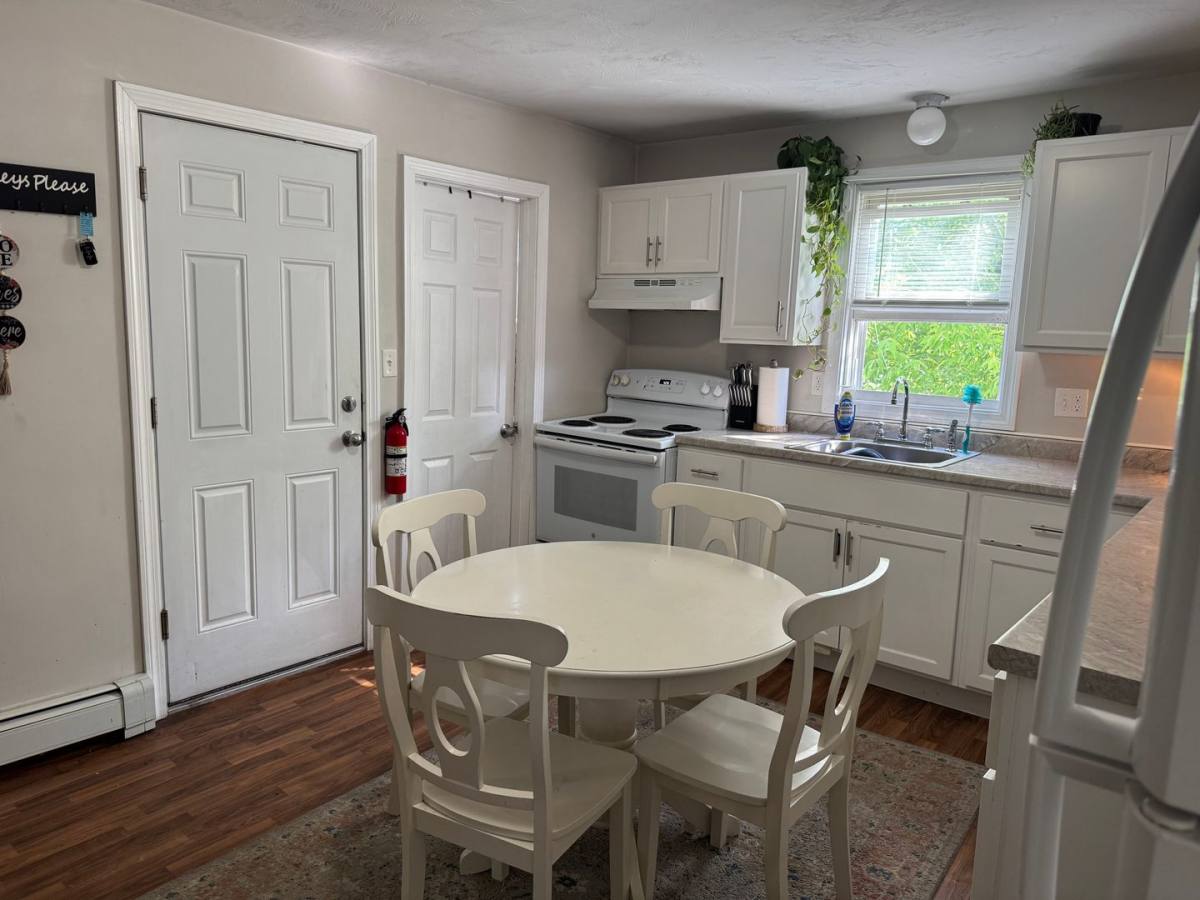 Apartment for rent at 113 Cole St, Pawtucket, RI 02860