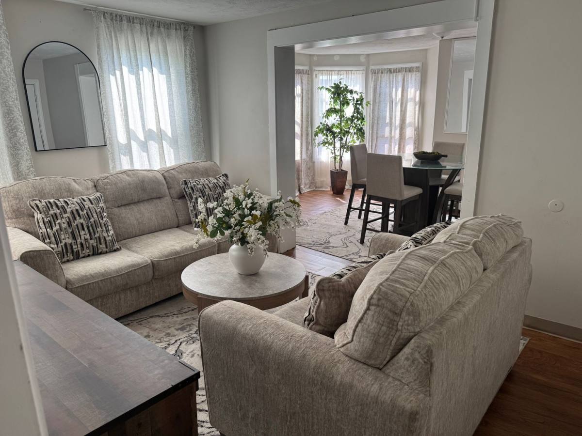 Apartment for rent at 113 Cole St, Pawtucket, RI 02860