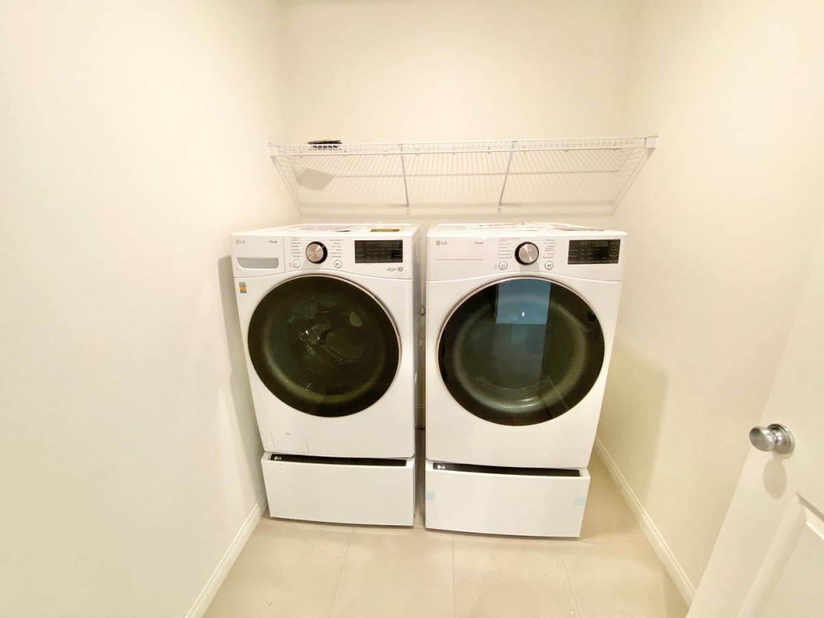 Townhouse for rent at 2610 Ercolano St, Henderson, NV 89044