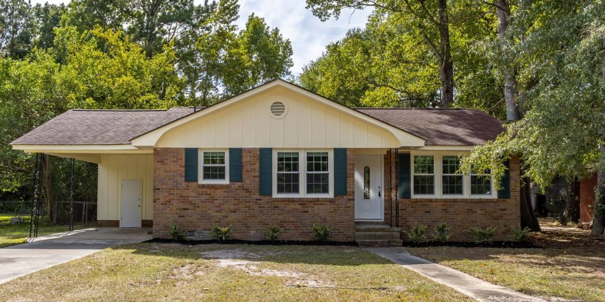 House for rent at 216 Lemmon St, Sumter, SC 29150
