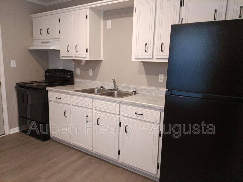 Apartment for rent at 1730 Hicks St #A, Augusta, GA 30904