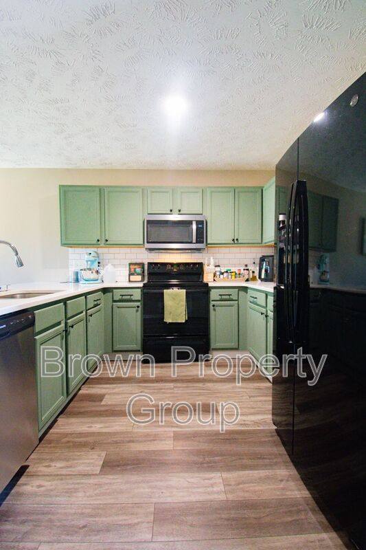 House for rent at 4918 Yorkchester Dr, Fayetteville, NC 28314