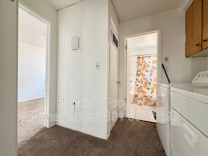 House for rent at 3428 S 300 E #3, Salt Lake City, UT 84115
