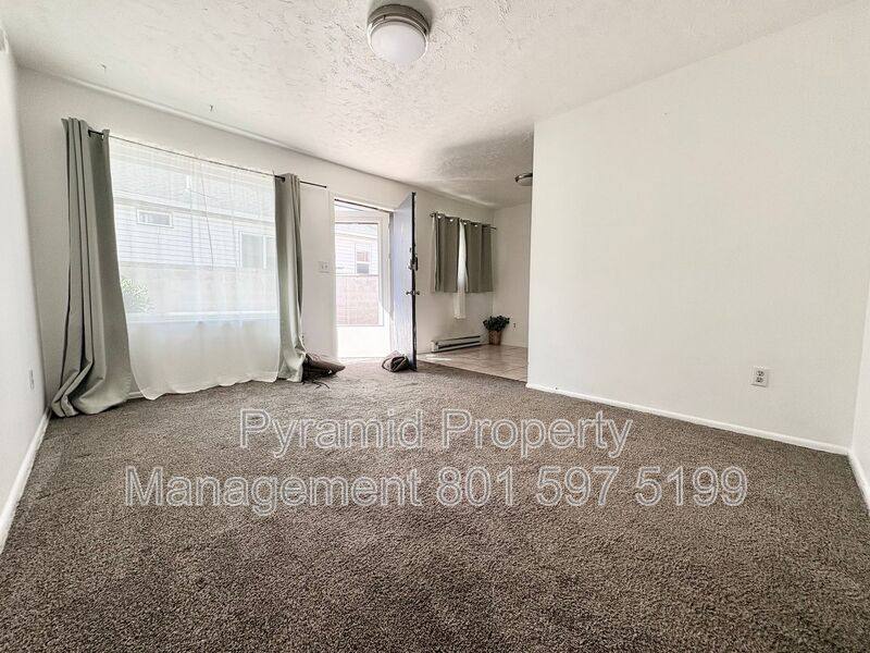 House for rent at 3428 S 300 E #3, Salt Lake City, UT 84115