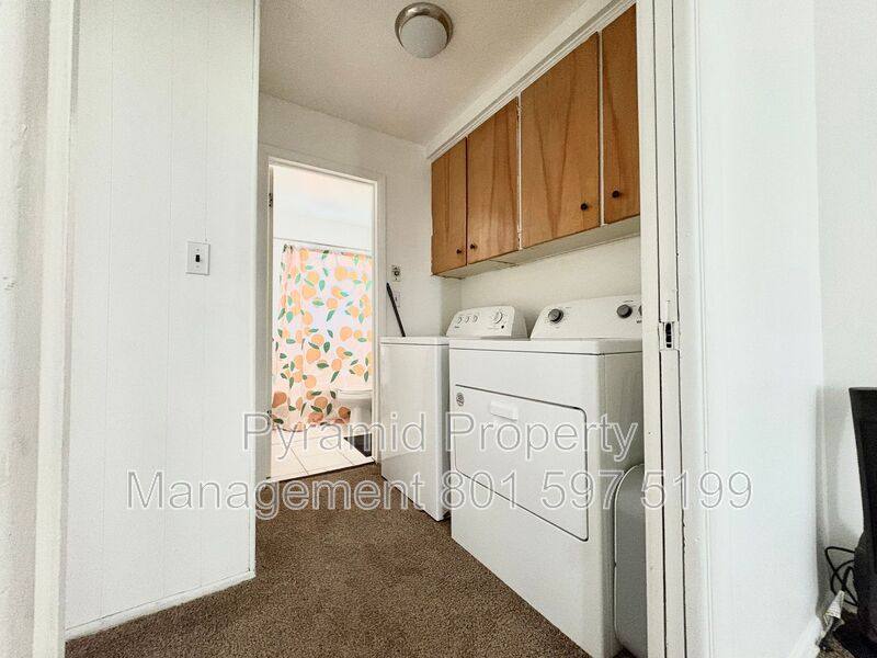 House for rent at 3428 S 300 E #3, Salt Lake City, UT 84115
