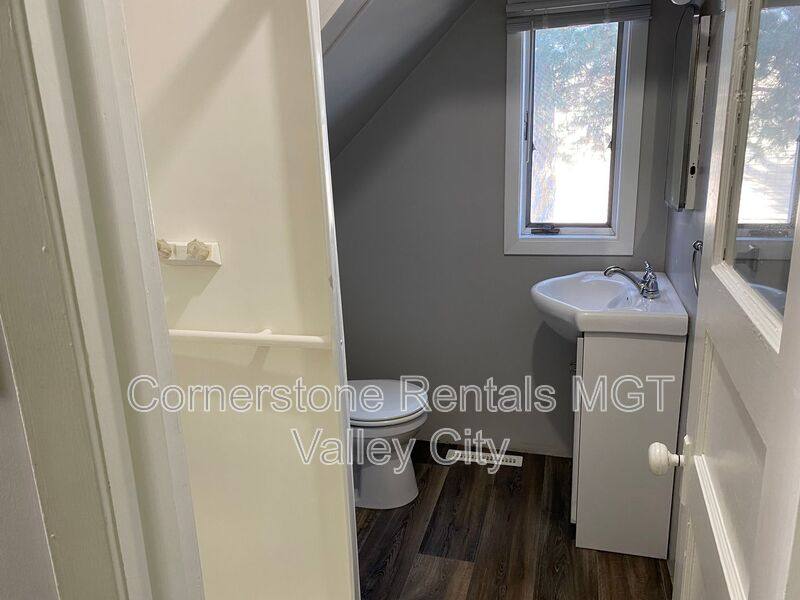 Apartment for rent at 405 2nd St NE #2, Valley City, ND 58072
