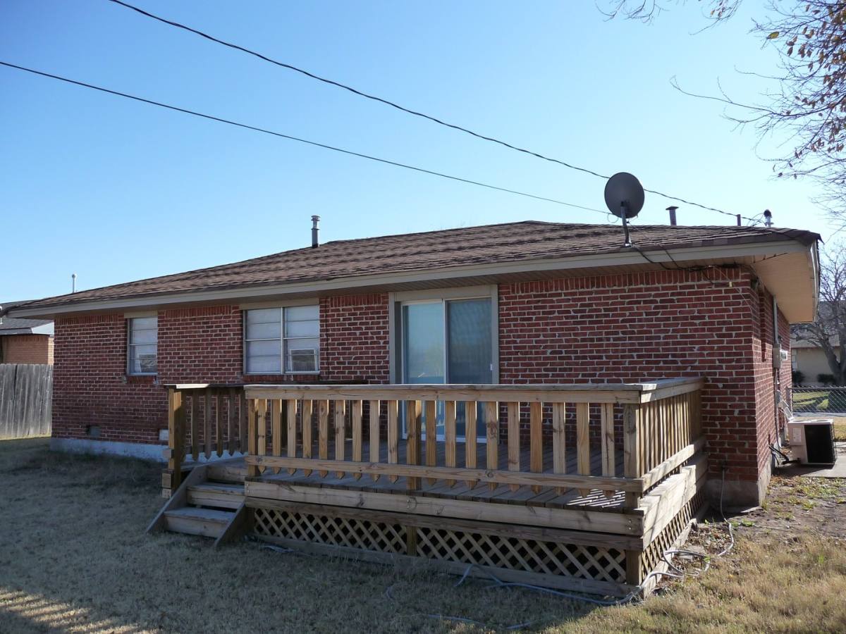 House for rent at 605 SW 45th St, Lawton, OK 73505