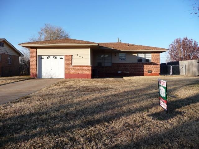 House for rent at 605 SW 45th St, Lawton, OK 73505