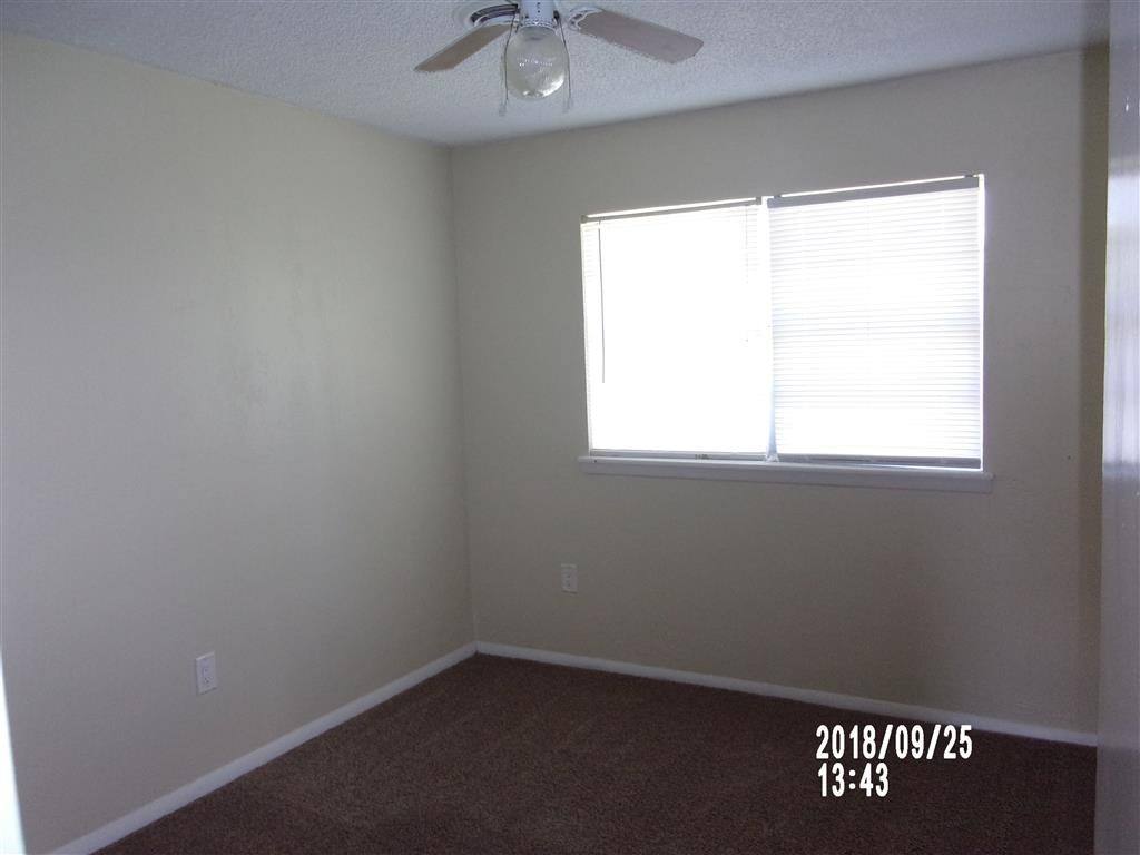 House for rent at 605 SW 45th St, Lawton, OK 73505