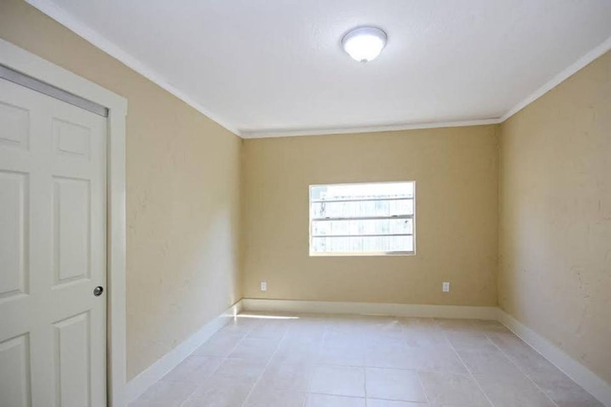 House for rent at 410 Franklin Rd, West Palm Beach, FL 33405