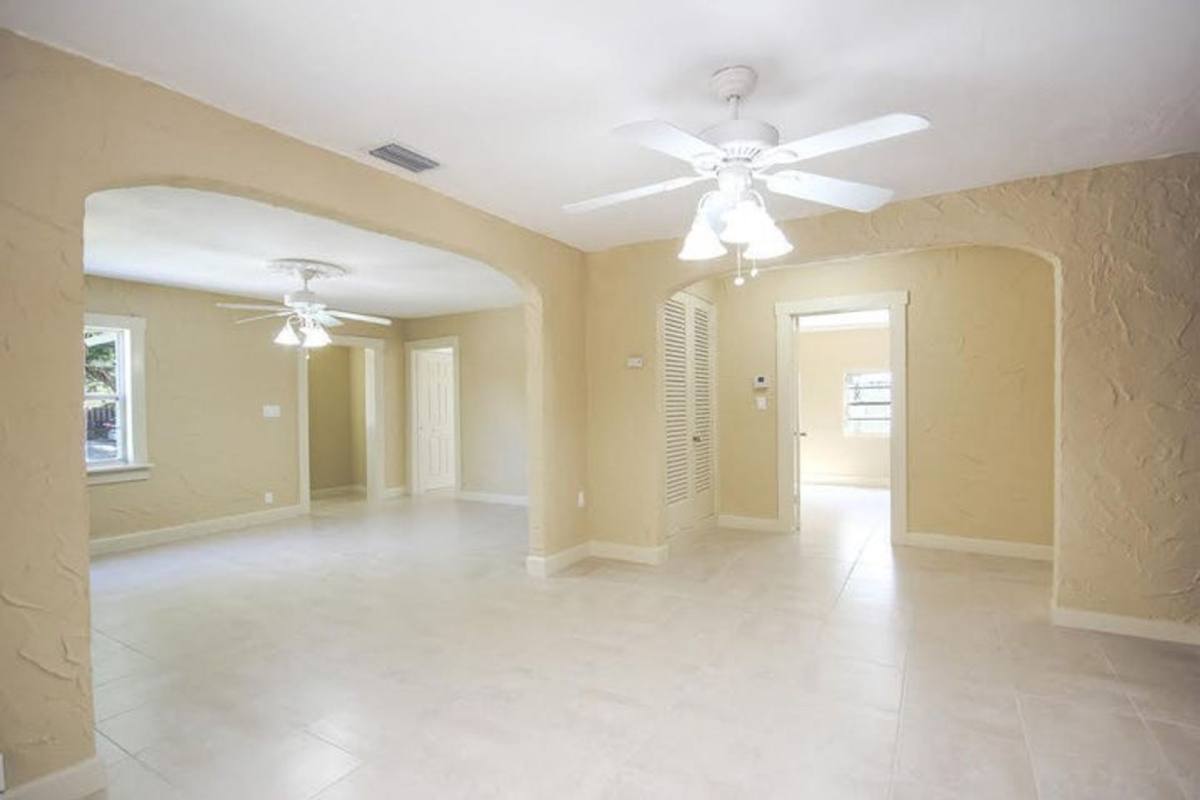 House for rent at 410 Franklin Rd, West Palm Beach, FL 33405