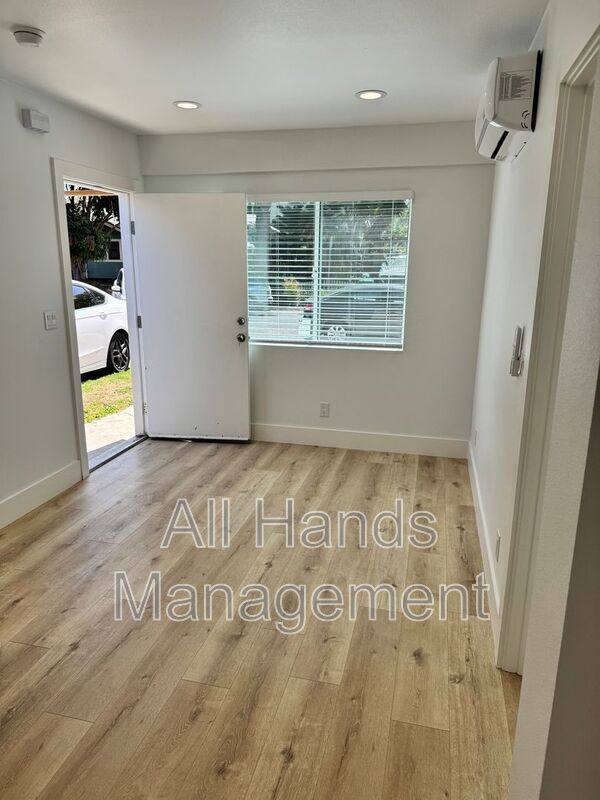 Apartment for rent at 3121 E Mariquita St #30, Long Beach, CA 90803