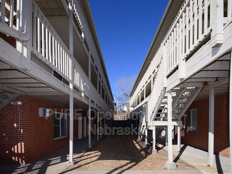 Apartment for rent at 612-616 N 46 St #9, Omaha, NE 68132