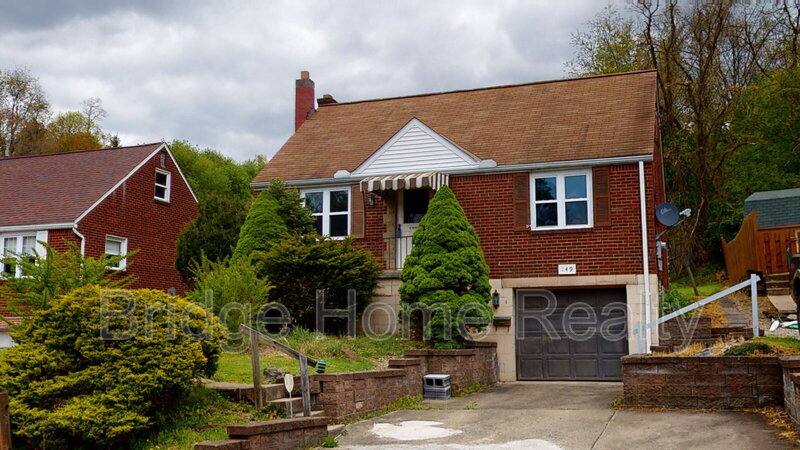 House for rent at 149 Parkwood Rd, Verona, PA 15147