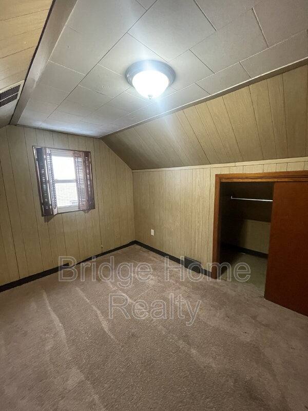 House for rent at 149 Parkwood Rd, Verona, PA 15147
