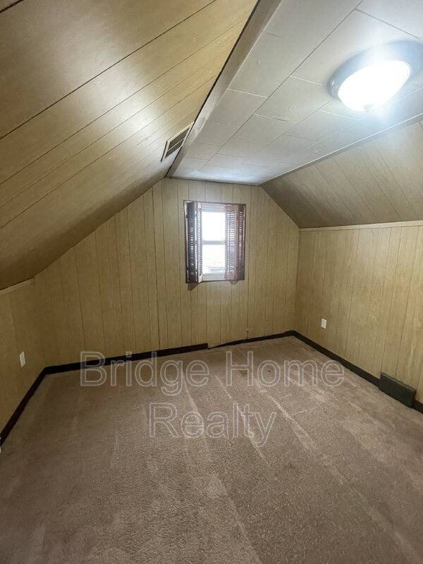 House for rent at 149 Parkwood Rd, Verona, PA 15147