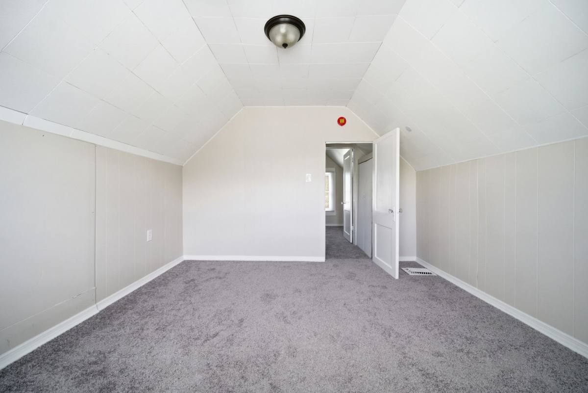 House for rent at 3881 W 117th, Cleveland, OH 44111