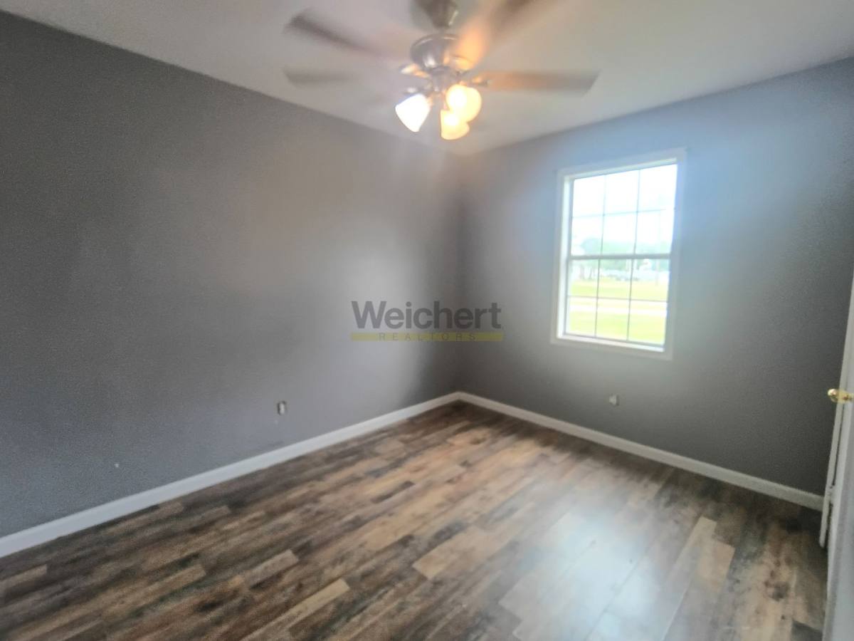 House for rent at 1101 N 28th St, Paragould, AR 72450