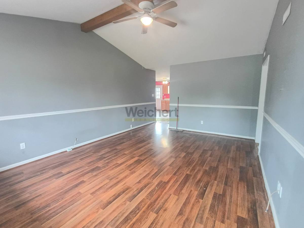 House for rent at 1101 N 28th St, Paragould, AR 72450
