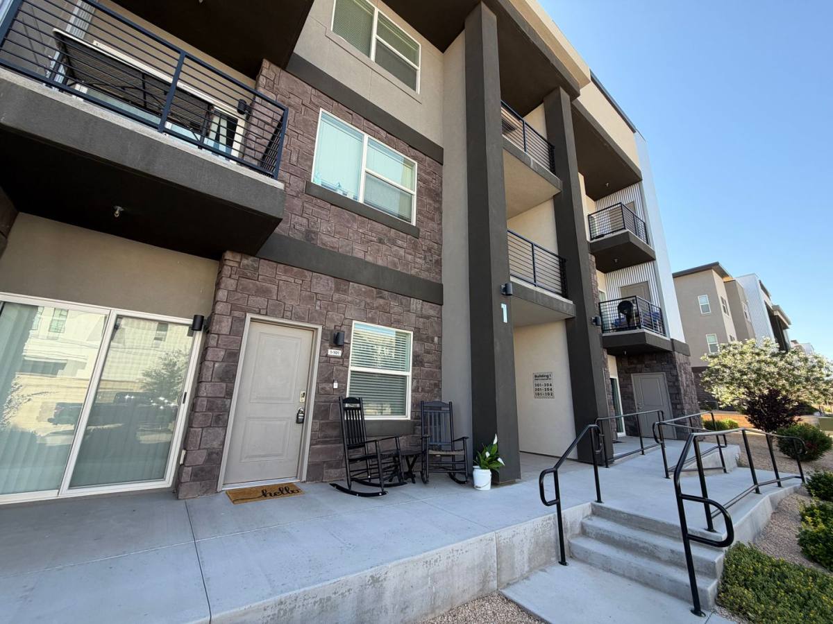 Apartment for rent at 5801 S Garnet Dr, Saint George, UT 84790