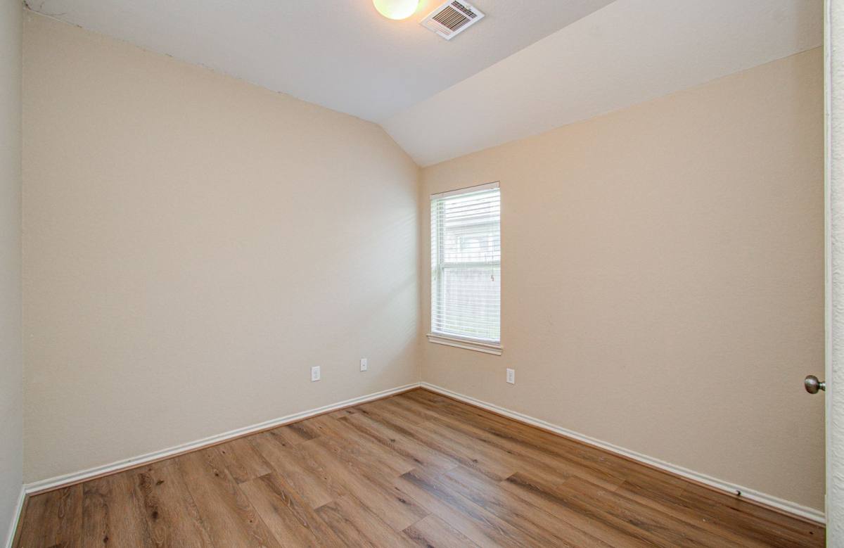 House for rent at 13822 Roman Ridge Lane, Houston, TX 77047