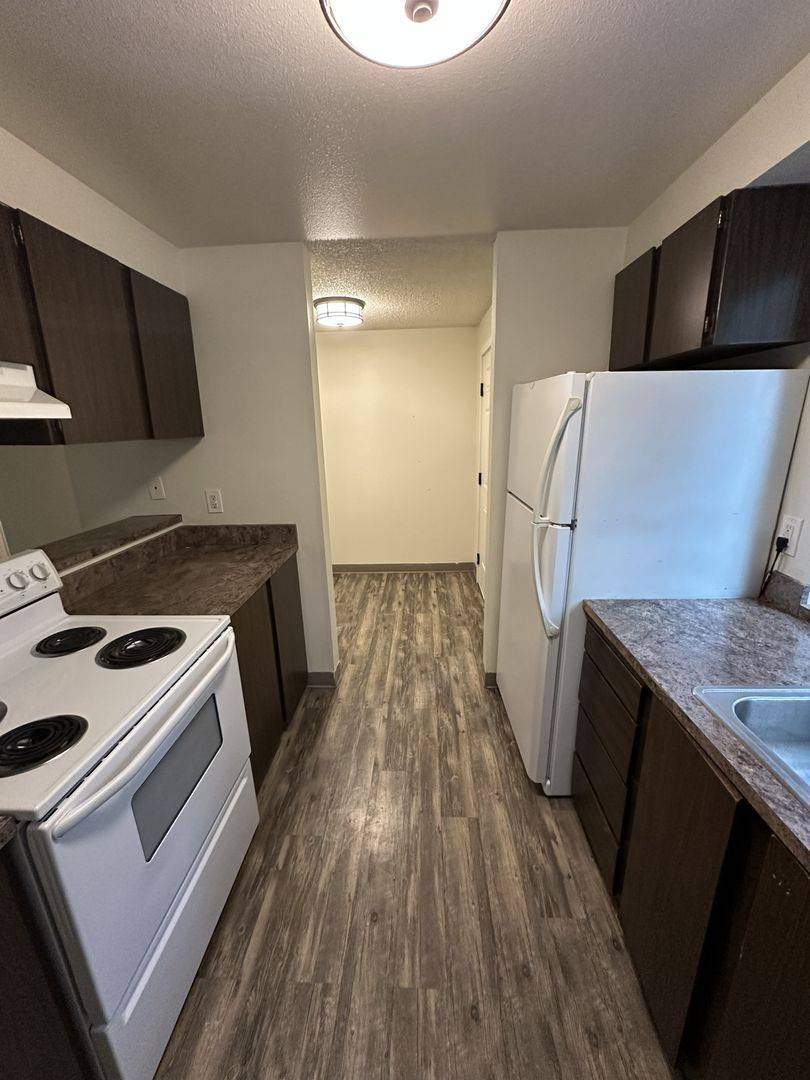 Apartment for rent at 2208 SW Elmwood Dr, Dallas, OR 97338