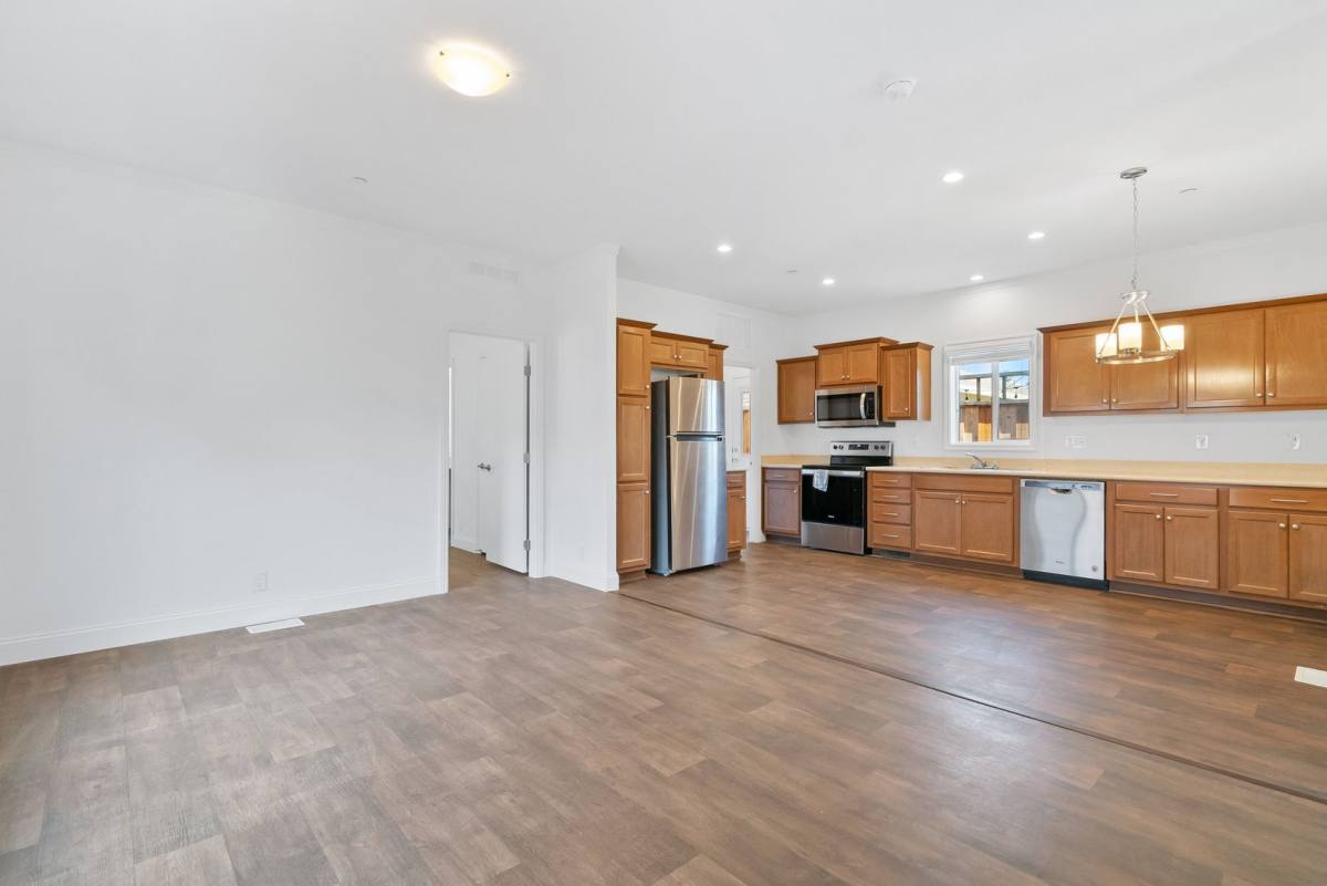 Apartment for rent at 320 - 328 California St, Santa Cruz, CA 95060