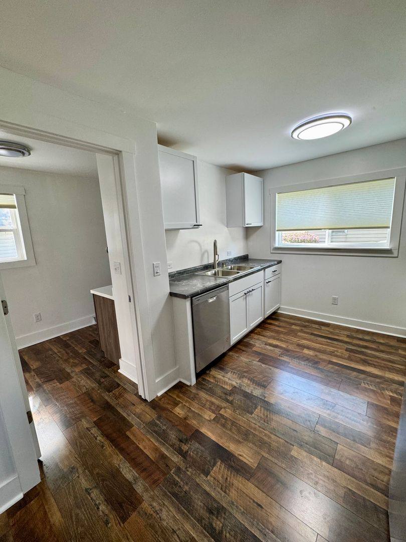 House for rent at 308 N Elm, Three Oaks, MI 49128