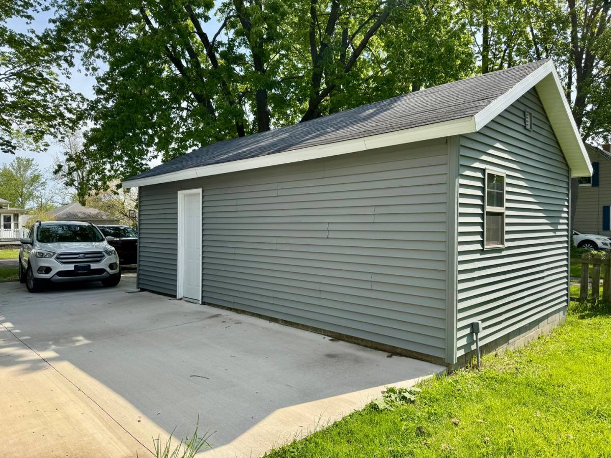 House for rent at 308 N Elm, Three Oaks, MI 49128