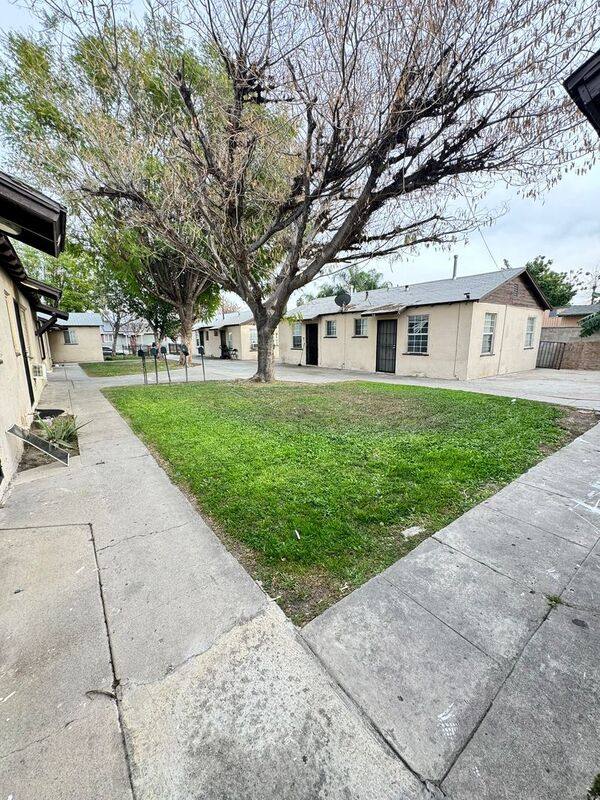 Apartment for rent at 834-846 N Davidson Ave #838-1, San Bernardino, CA 92411