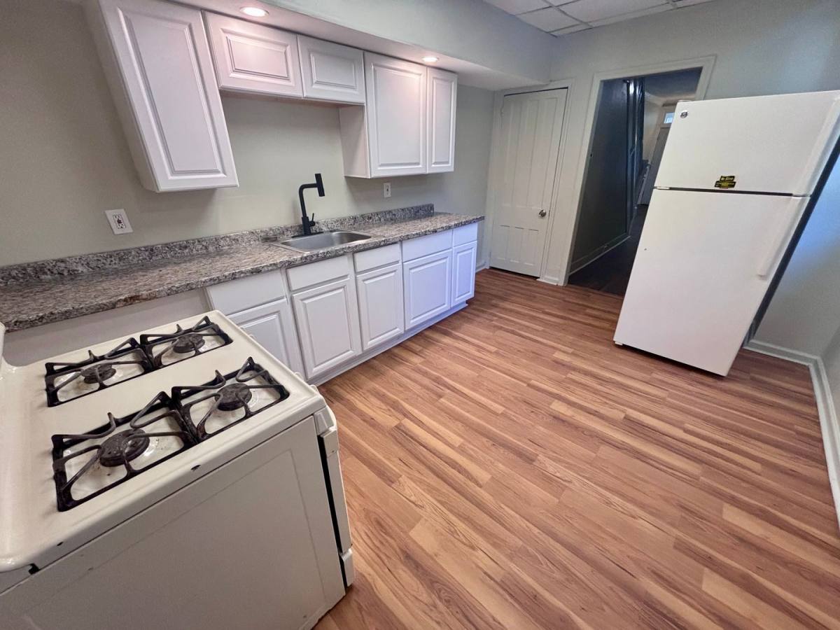 House for rent at 1103 Division St, Trenton, NJ 08611