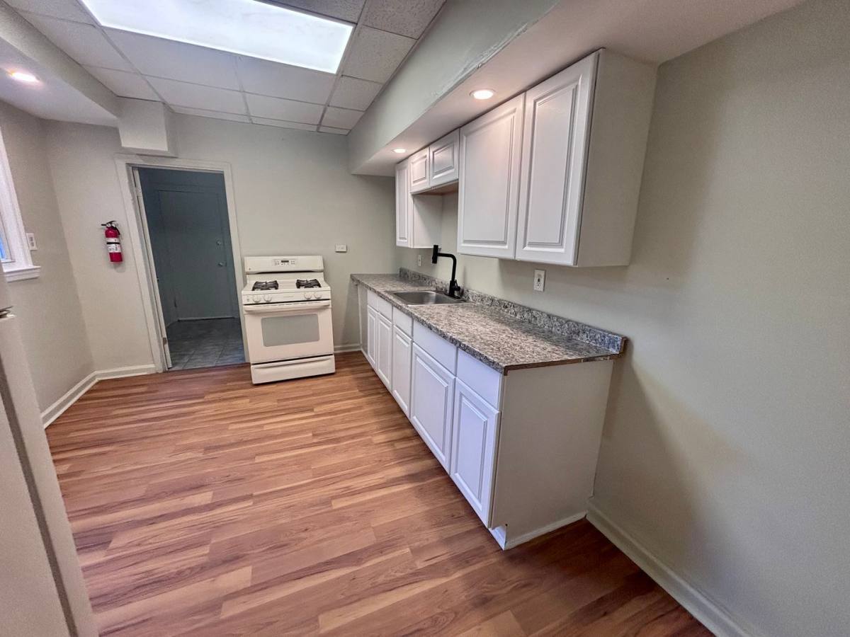 House for rent at 1103 Division St, Trenton, NJ 08611