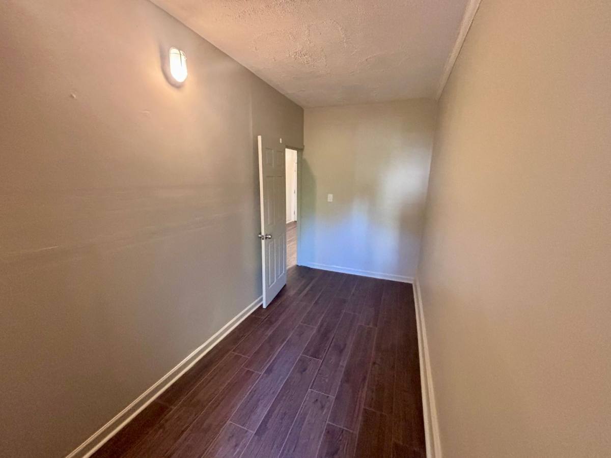 House for rent at 1103 Division St, Trenton, NJ 08611