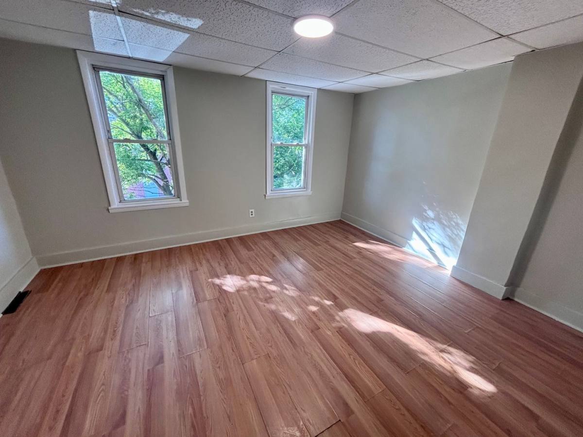 House for rent at 1103 Division St, Trenton, NJ 08611