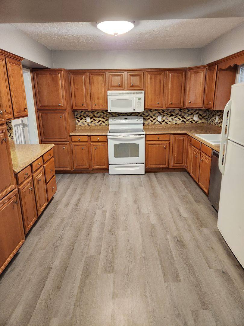 House for rent at 7815 Grover St, Omaha, NE 68124