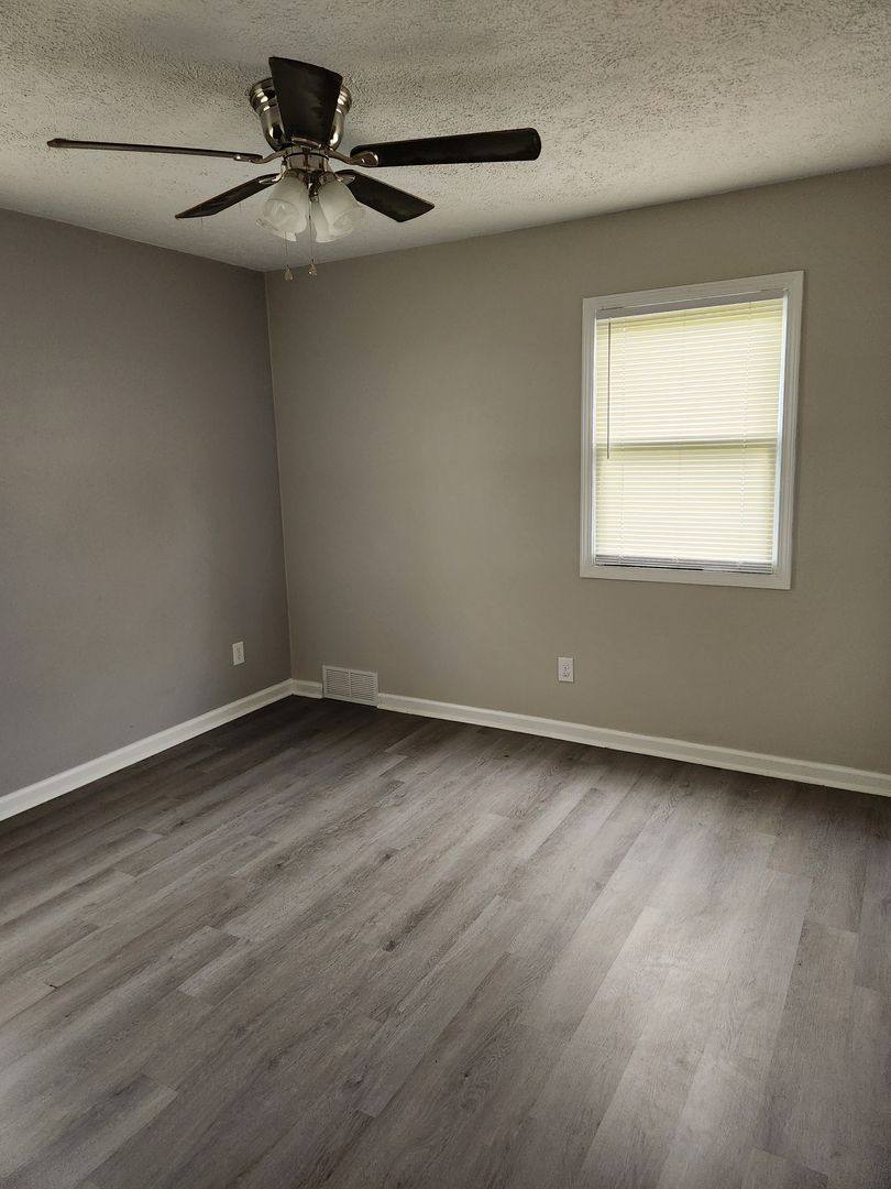House for rent at 7815 Grover St, Omaha, NE 68124