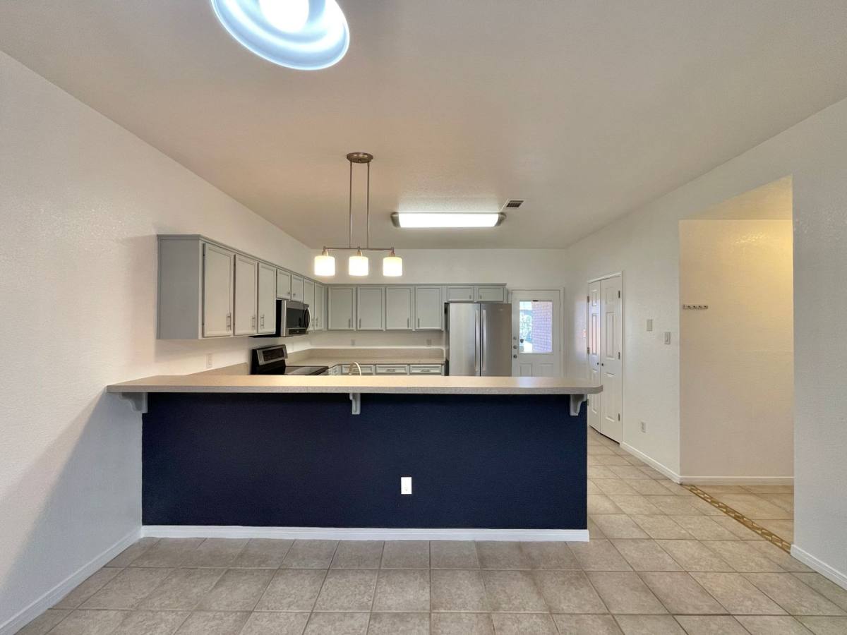 Townhouse for rent at 2703 B Edgefield St, Killeen, TX 76549