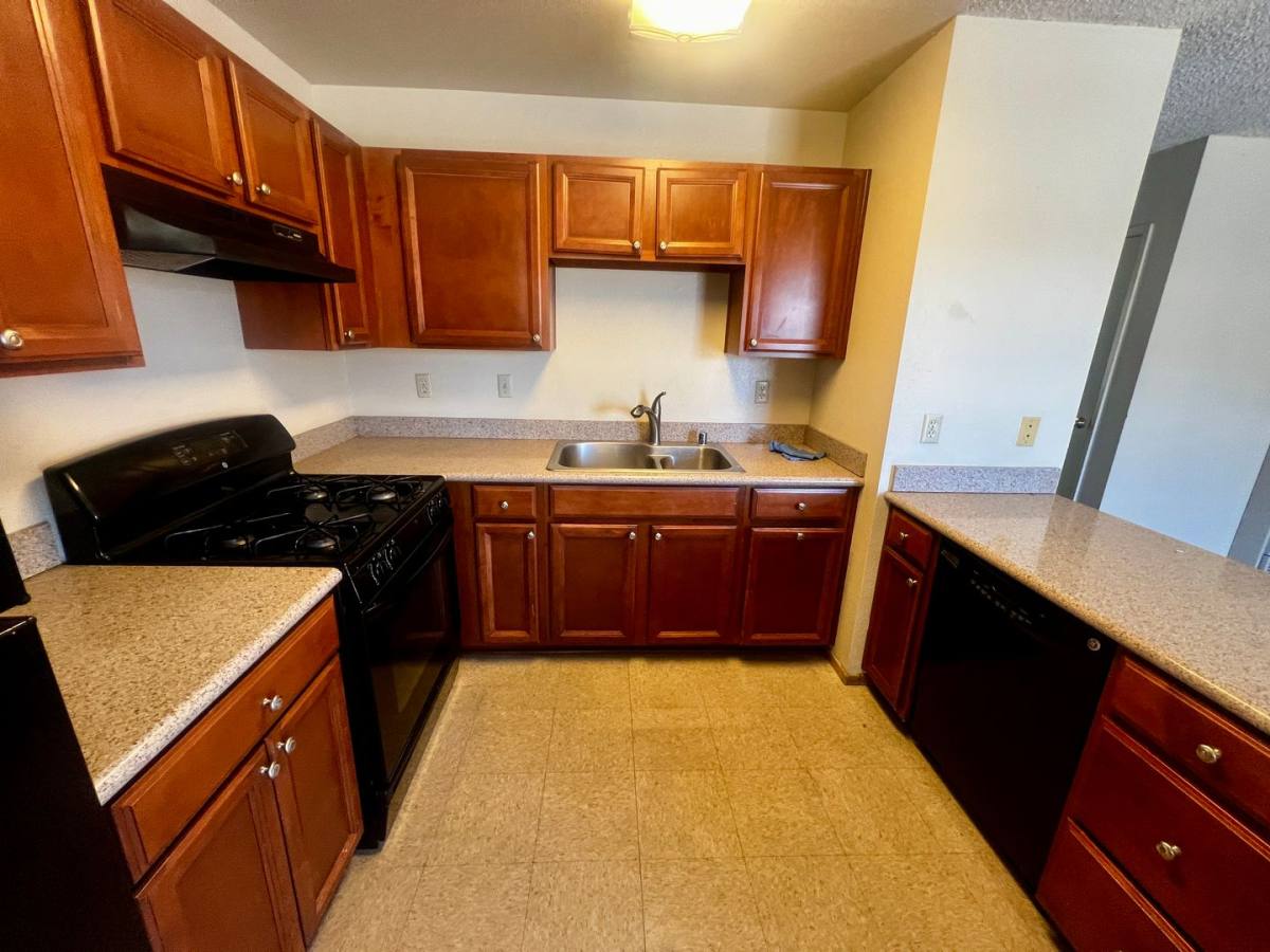 Apartment for rent at 73796 Cactus Dr, Twentynine Palms, CA 92277