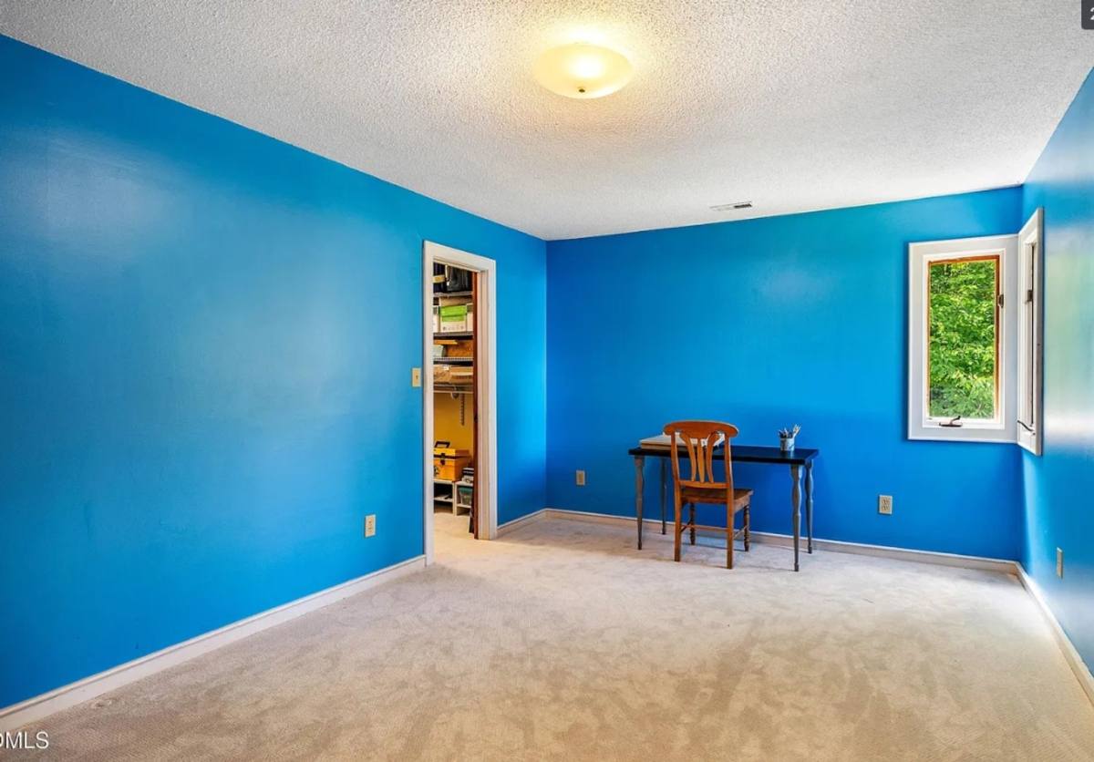 House for rent at 206 Lisa Dr, Carrboro, NC 27510