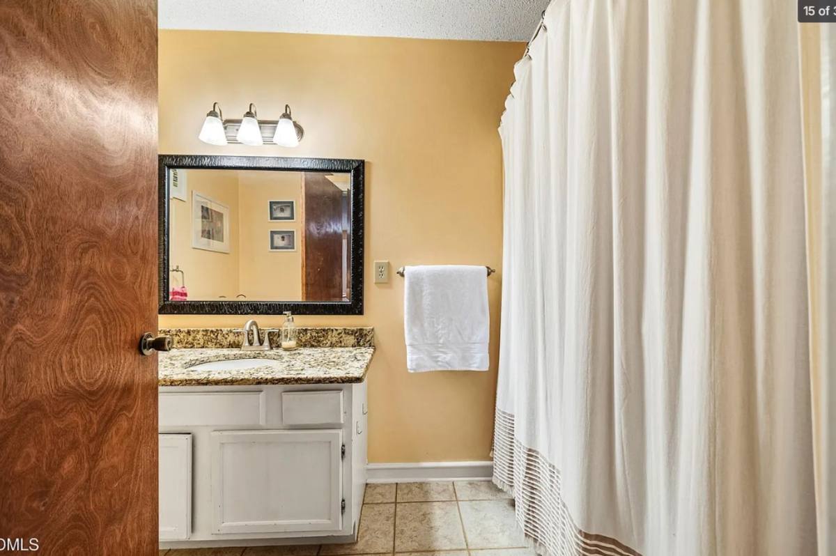 House for rent at 206 Lisa Dr, Carrboro, NC 27510