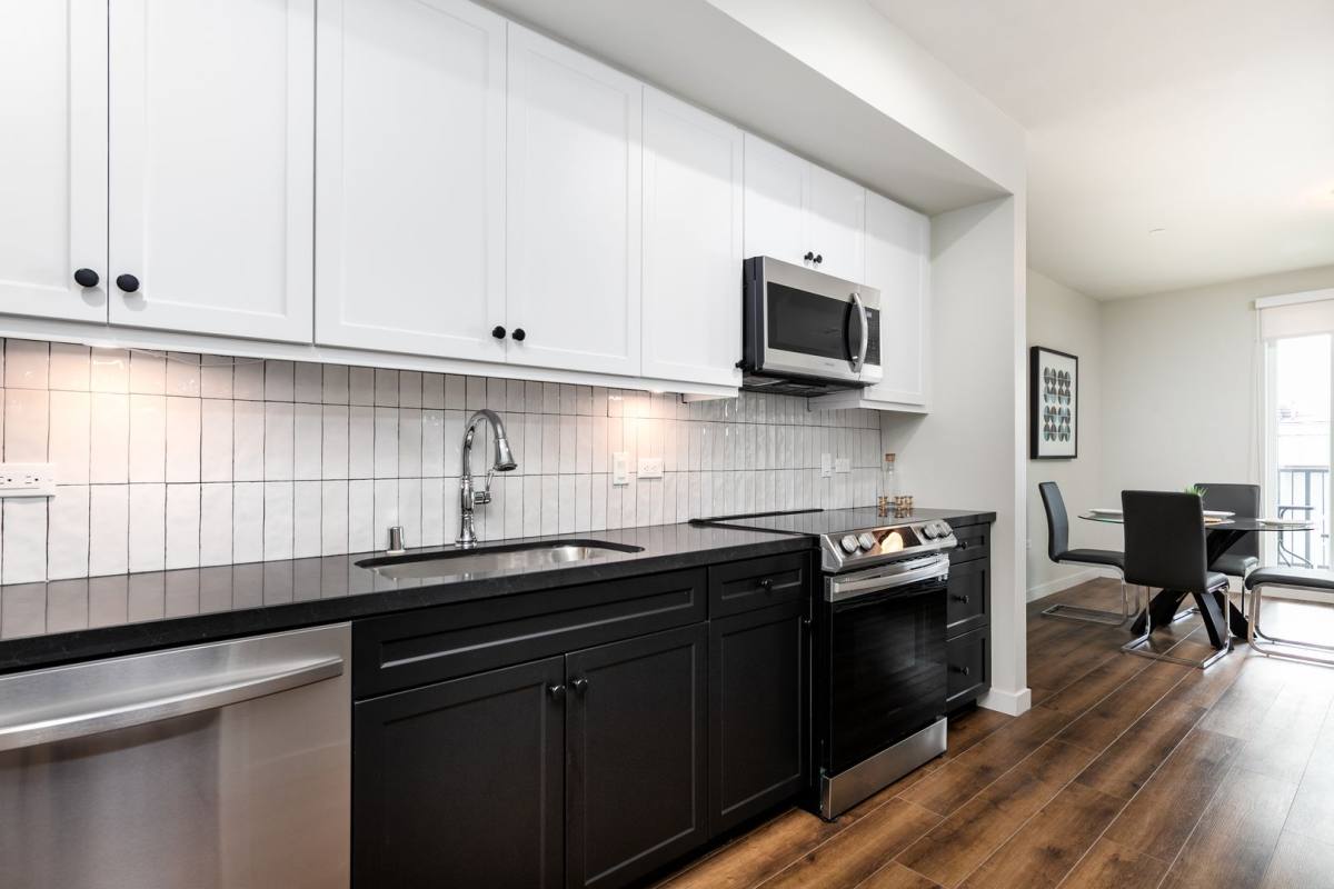 Apartment for rent at 1818 N Cherokee Ave, Los Angeles, CA 90028
