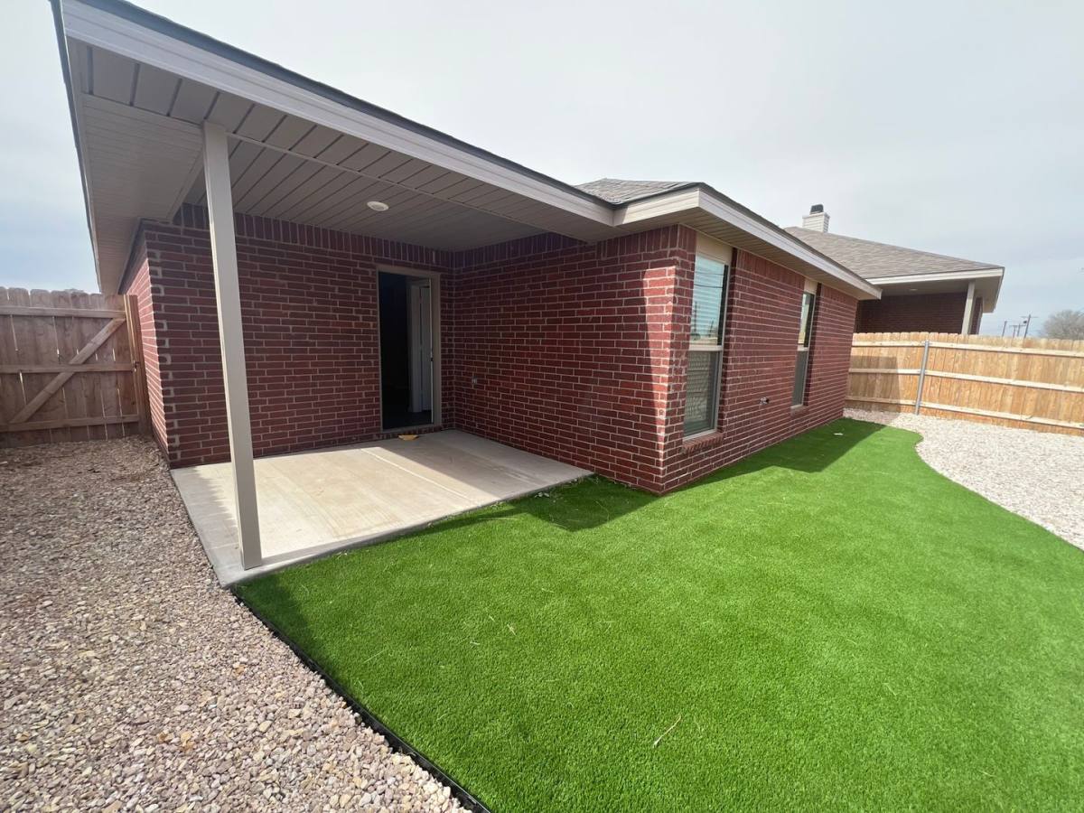 House for rent at 1914 Kirksey Ave, Lubbock, TX 79407