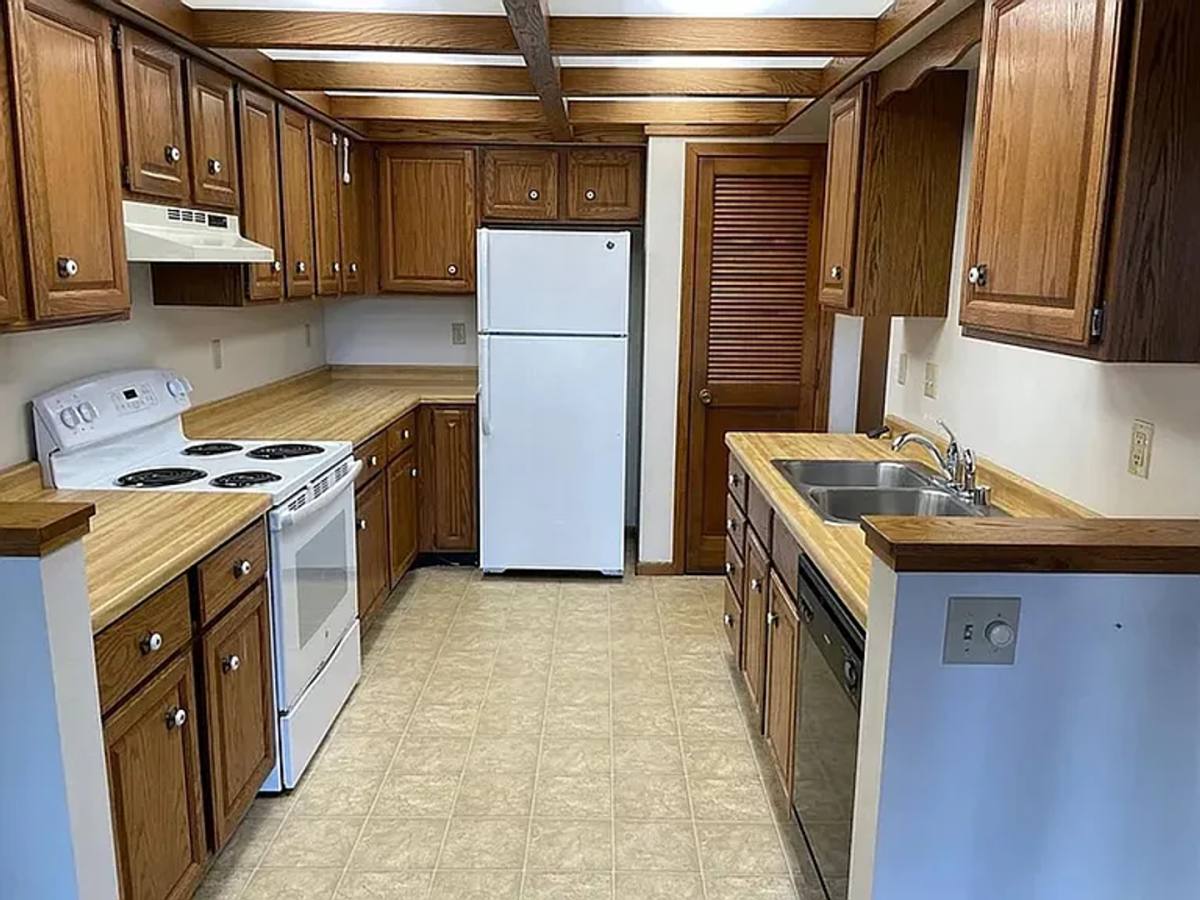 Apartment for rent at 642-648 S 44th Ave, Wausau, WI 54401