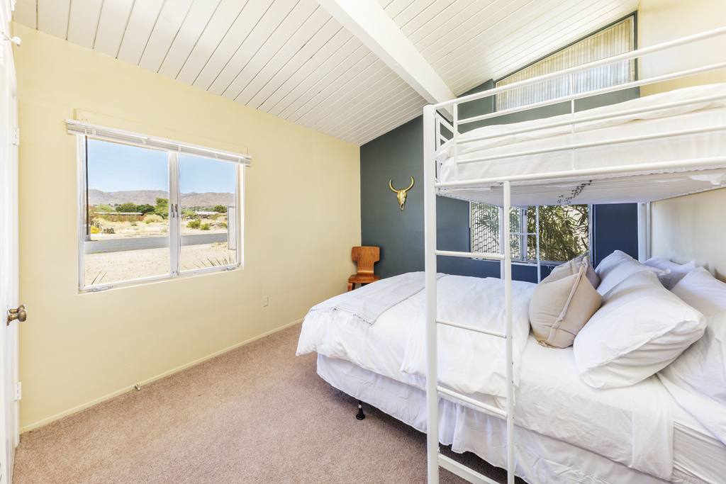 House for rent at 61934 Verbena Rd, Joshua Tree, CA 92252