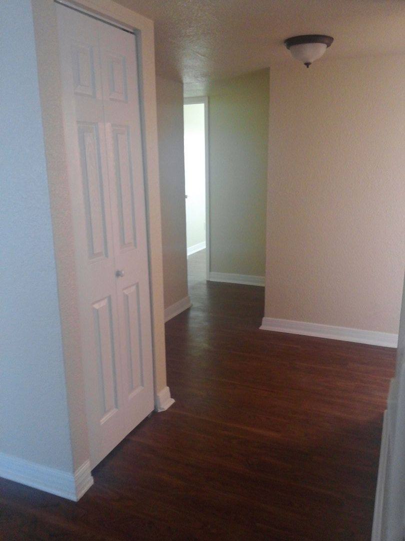 Apartment for rent at 825 S Telshor Blvd, Las Cruces, NM 88011