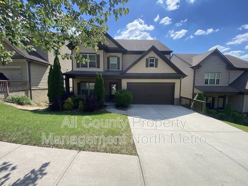 House for rent at 5060 Glencliff Dr, Buford, GA 30518