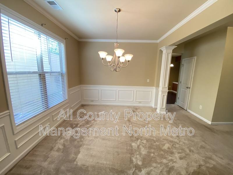 House for rent at 5060 Glencliff Dr, Buford, GA 30518