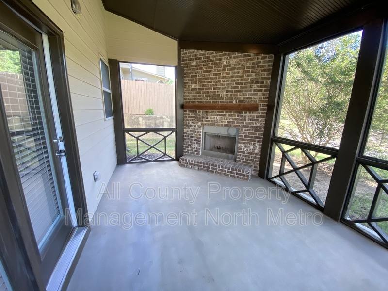 House for rent at 5060 Glencliff Dr, Buford, GA 30518