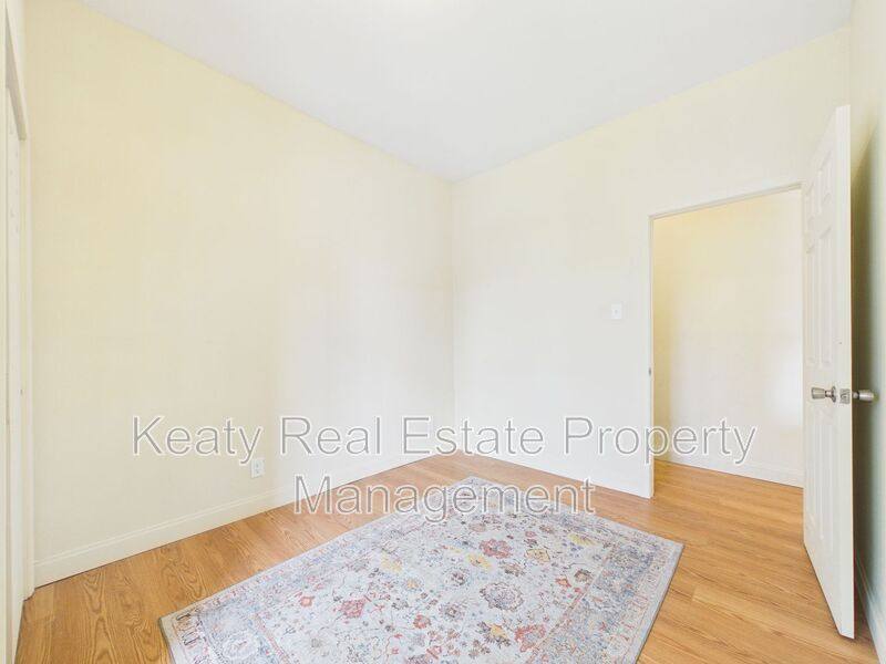 House for rent at 617 E Vermilion St #C, Lafayette, LA 70501